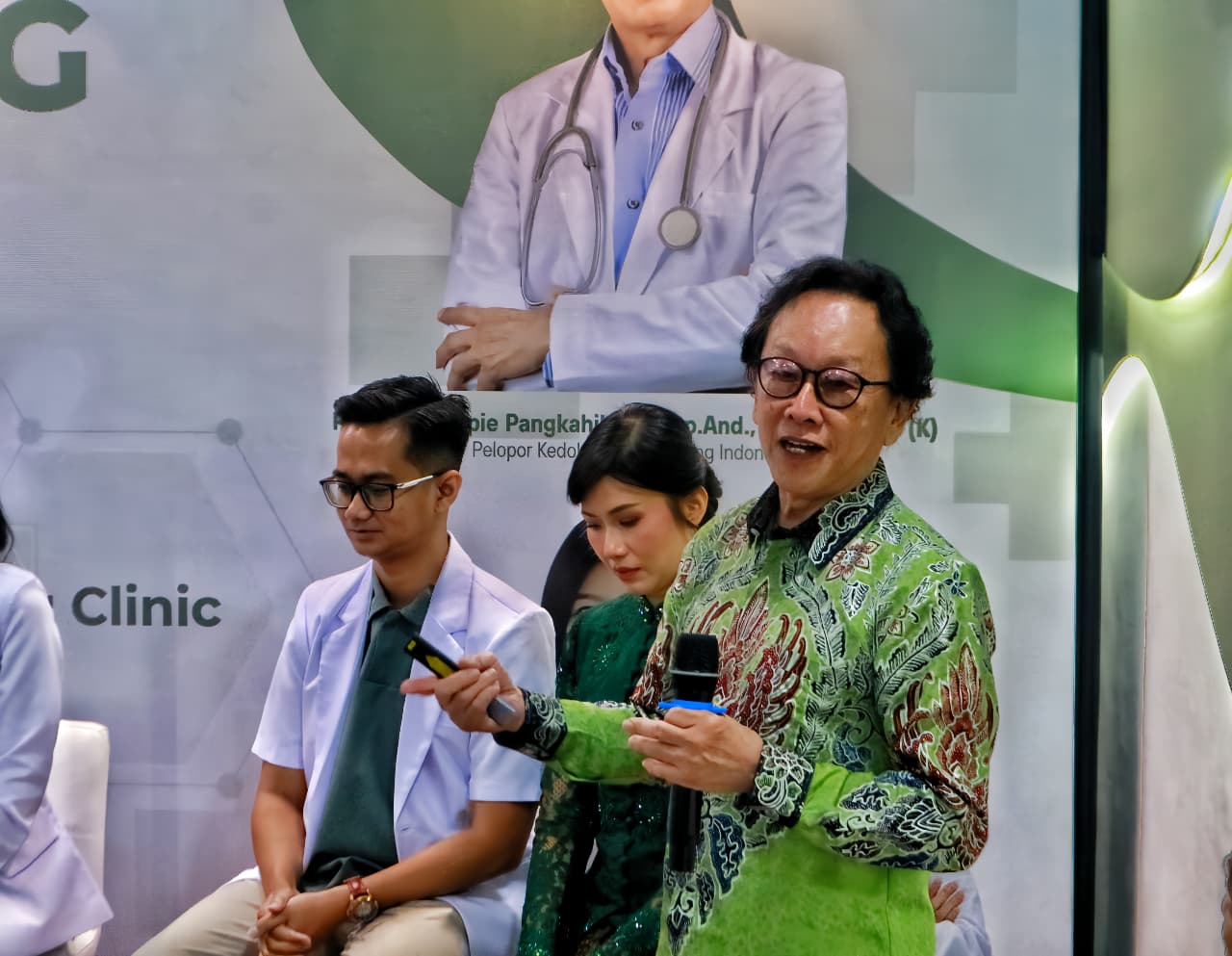 Pakar Ungkap Penurunan Hormon Picu Proses Penuaan